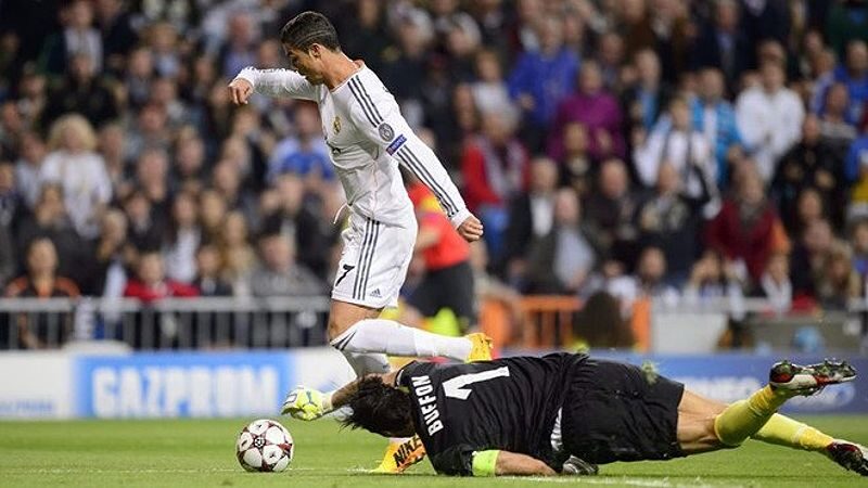 Buffon trong trận đấu