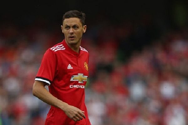 Conte trách Chelsea vì để Matic rơi vào tay MU