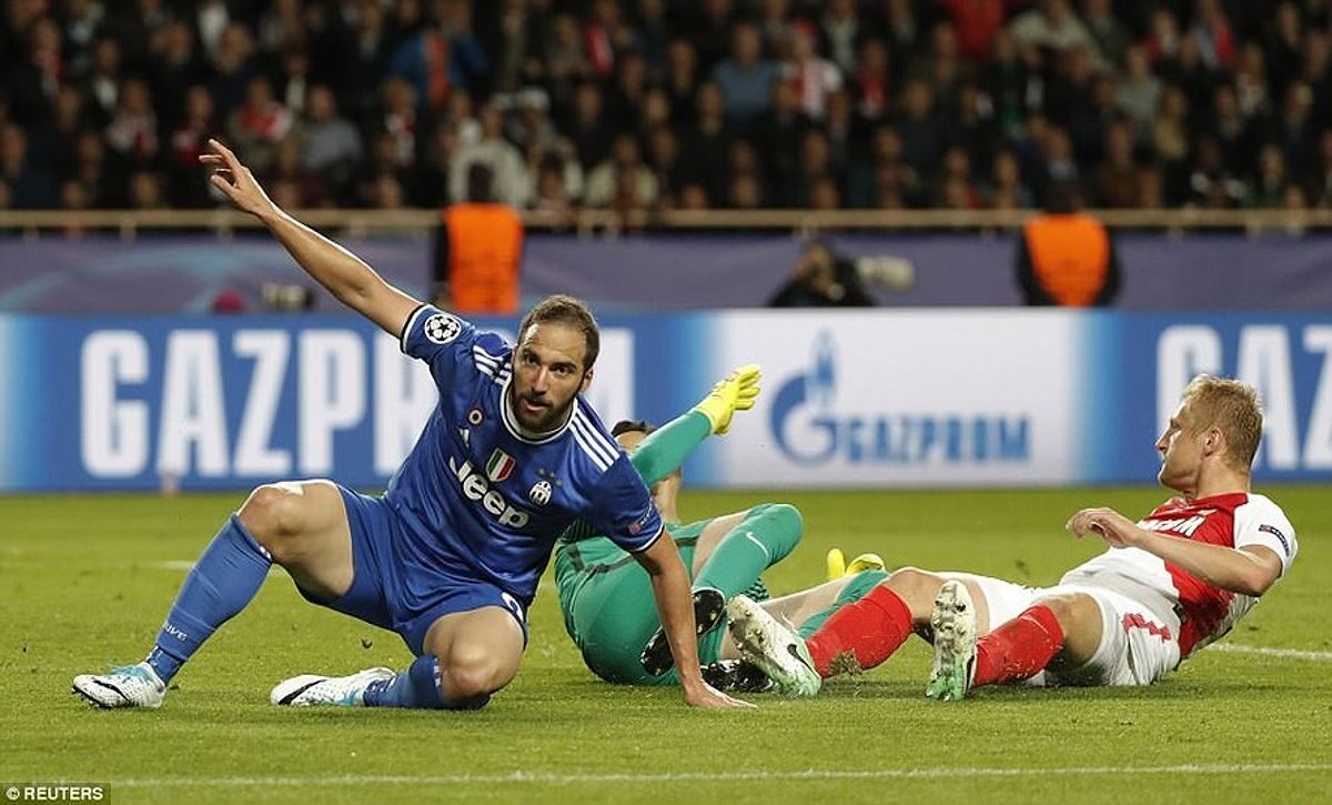Giờ thì mọi người đã hiểu tại sao Juventus phá kỷ lục vì tiền đạo người Argentina