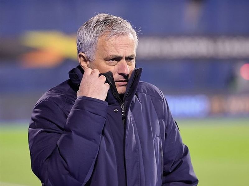 Mourinho - “người lỗi thời”