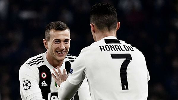 Ronaldo ghi bàn giúp Juventus