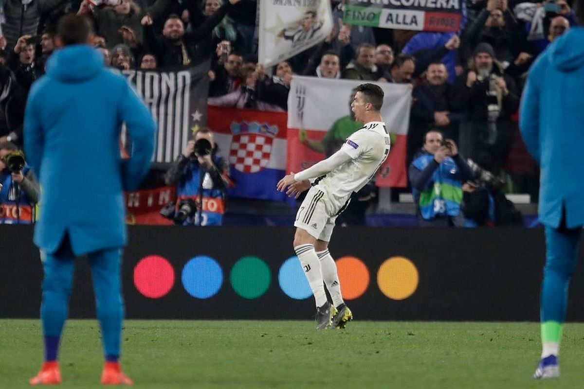 Ronaldo thể hiện sự hối lỗi
